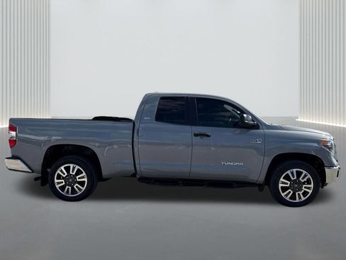 Used 2020 Toyota Tundra SR5 w/ SR5 Upgrade Package image 4