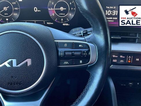 Certified 2024 Kia Sportage SX image 18