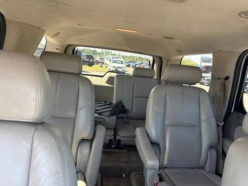 Used 2009 GMC Yukon SLT RWD image 9