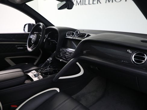 Certified 2022 Bentley Bentayga Speed image 22