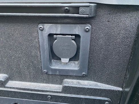 Used 2026 Toyota Tacoma TRD Off-Road w/ TRD Off Road Premium Package image 13