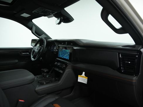 New 2026 GMC Sierra 1500 AT4 w/ AT4 Premium Package image 17