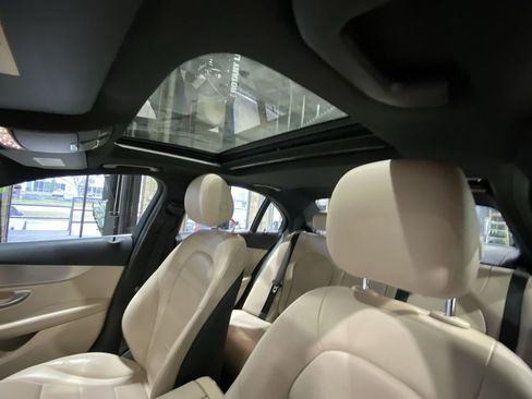 Used 2018 Mercedes-Benz C 300 4MATIC Sedan image 14