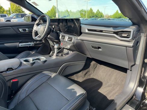 Used 2024 Ford Mustang GT Premium RWD image 15