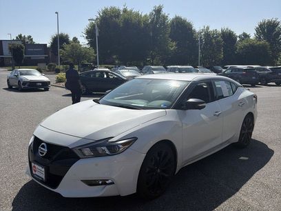 Used 2018 Nissan Maxima SR w/ Midnight Edition