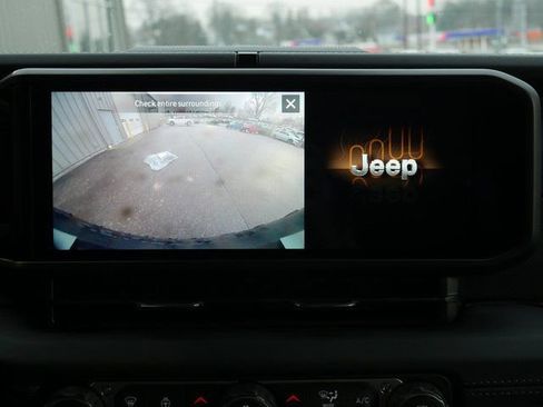 New 2026 Jeep Wrangler Unlimited Rubicon w/ Safety Group image 7