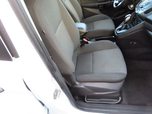 Used 2018 Ford Transit Connect XL image 13