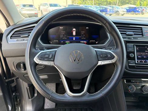 Used 2024 Volkswagen Tiguan S FWD image 15