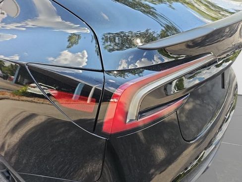 Used 2024 Tesla Model 3 Performance AWD/4WD image 39