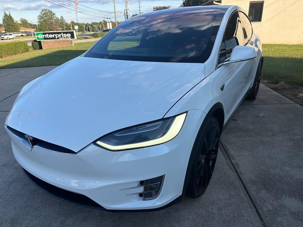 Used 2016 Tesla Model X Performance AWD/4WD image 4
