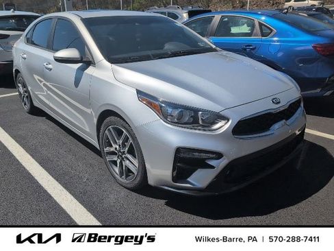 Certified 2020 Kia Forte EX w/ EX Special Edition image 2