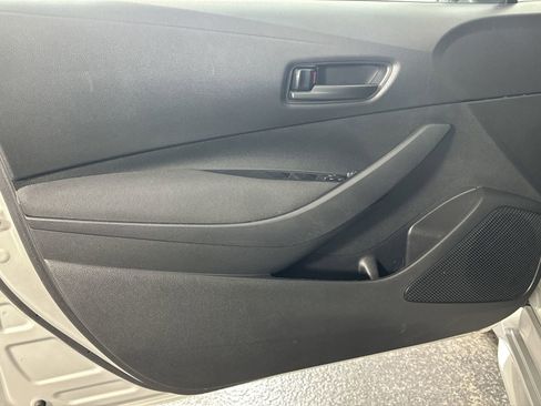 Used 2023 Toyota Corolla LE image 27