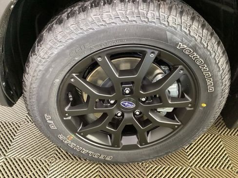 Used 2024 Subaru Crosstrek 2.5i Wilderness image 9