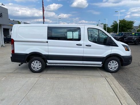 Used 2025 Ford Transit 250 Low Roof w/ Exterior Upgrade Package RWD image 2