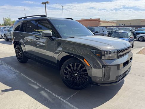 Used 2024 Hyundai Santa Fe Calligraphy image 6