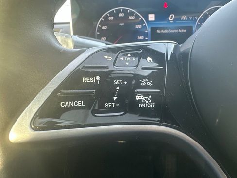 Used 2023 Mercedes-Benz S 580 4MATIC Sedan image 33