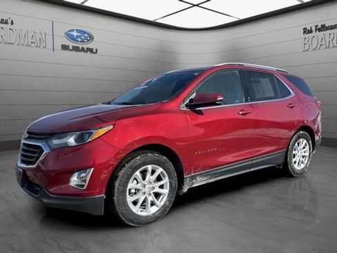 Used 2019 Chevrolet Equinox LT w/ Sun & Navigation Package image 6