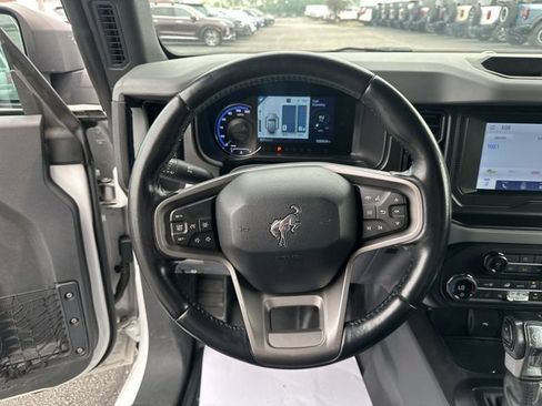 Used 2021 Ford Bronco Black Diamond AWD/4WD image 13