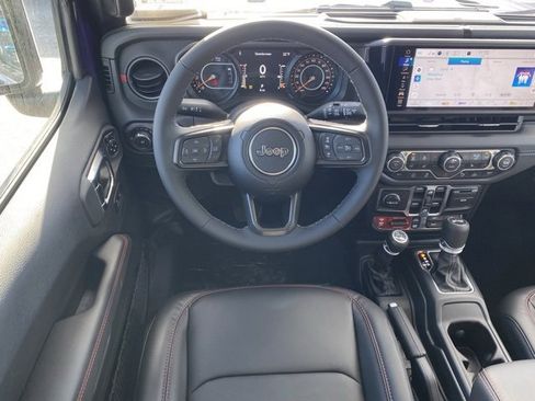 New 2026 Jeep Wrangler Unlimited Rubicon w/ Safety Group image 38