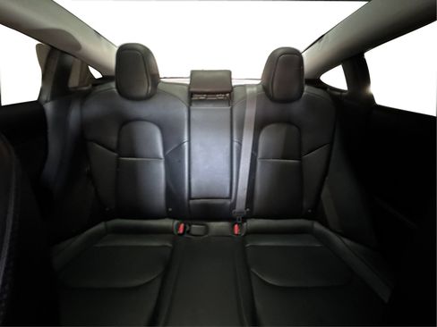 Used 2018 Tesla Model 3 Long Range RWD image 14