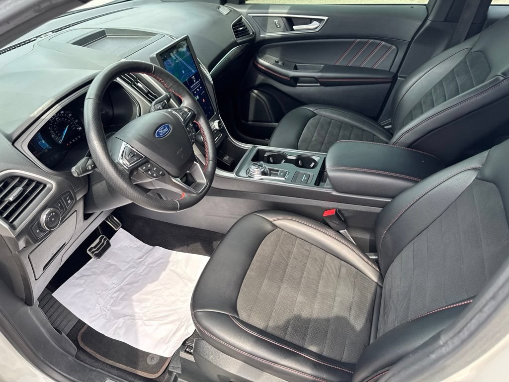 Used 2022 Ford Edge ST-Line AWD/4WD image 14