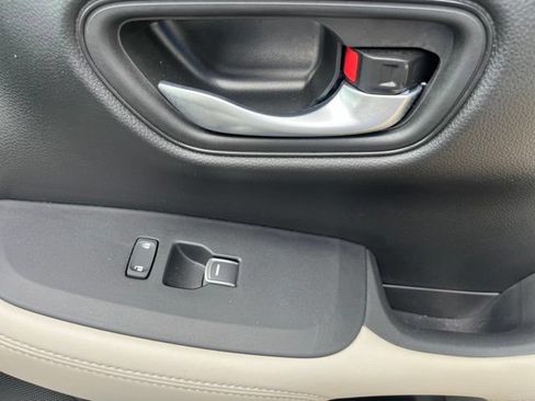 Used 2024 Honda HR-V EX-L image 21