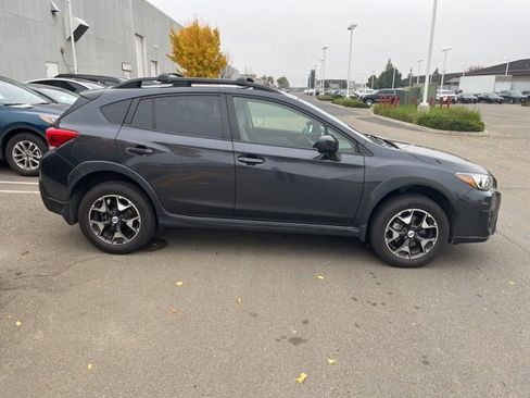Used 2018 Subaru Crosstrek 2.0i Premium w/ Eyesight System image 4