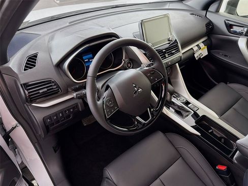 New 2026 Mitsubishi Eclipse Cross SEL AWD/4WD image 9