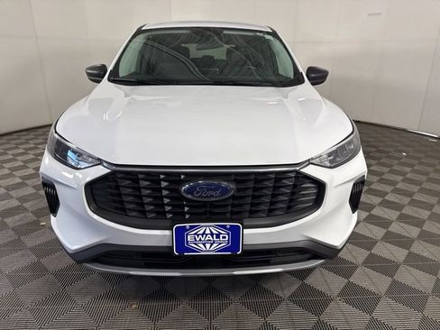 Used 2023 Ford Escape Active image 3