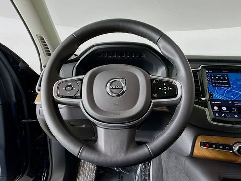 Certified 2025 Volvo XC90 B6 Plus image 11