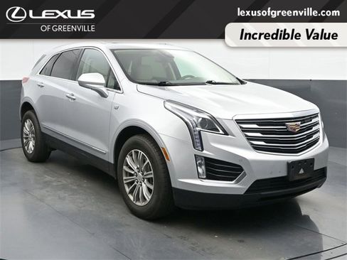 Used 2017 Cadillac XT5 Luxury w/ Driver Awareness Package image 2