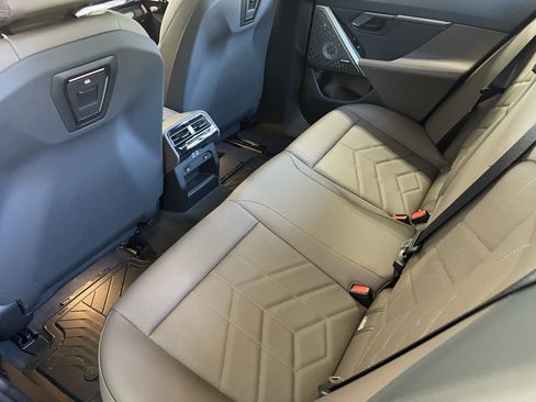 Used 2026 BMW i5 eDrive40 image 15