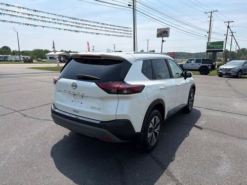 Used 2023 Nissan Rogue SV w/ SV Premium B Package AWD/4WD image 7