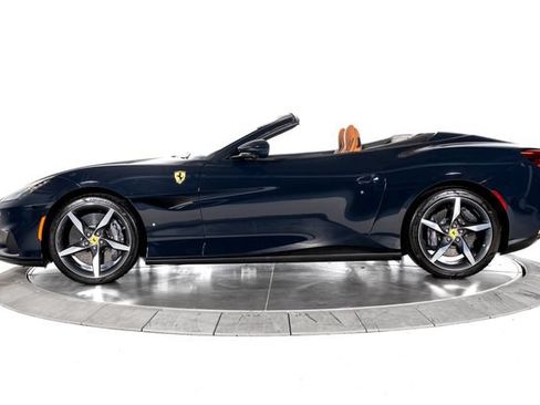 Certified 2022 Ferrari Portofino M RWD image 3