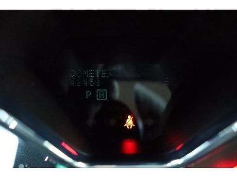 Used 2015 Chevrolet Traverse LS image 16