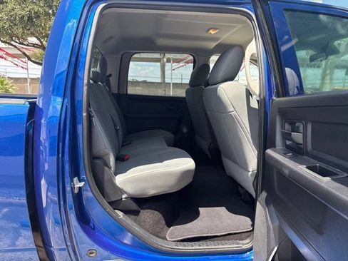 Used 2015 RAM 2500 Tradesman w/ Chrome Appearance Group AWD/4WD image 47