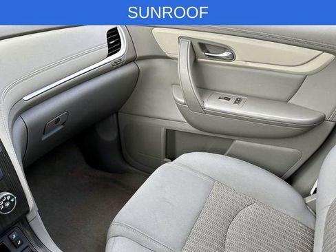 Certified 2017 Chevrolet Traverse LT w/ Style and Technology Package image 29