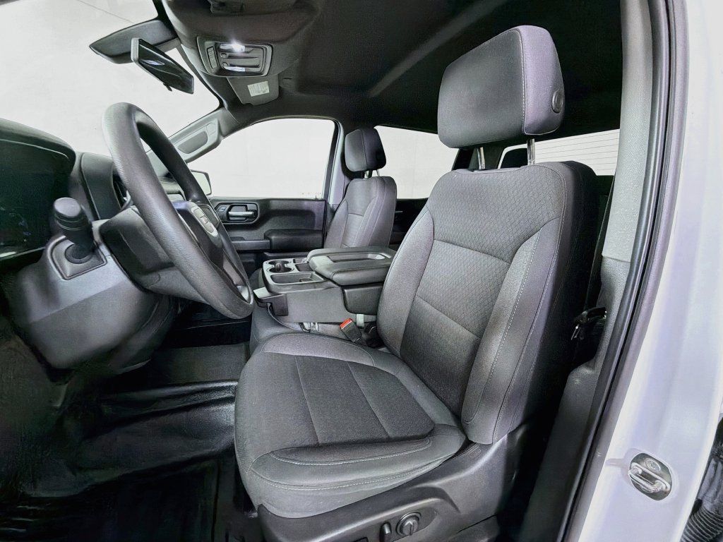 Used 2020 GMC Sierra 1500 4x4 Crew Cab w/ Sierra Value Package image 12