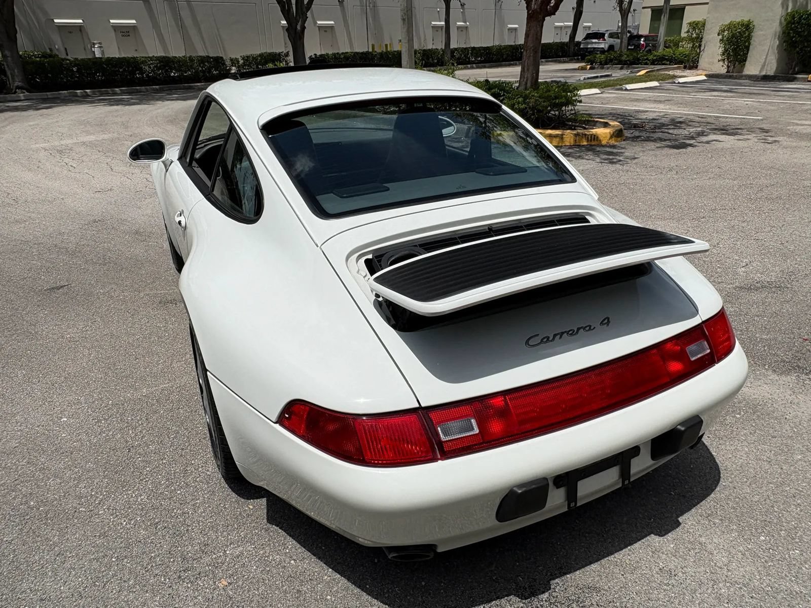 Used 1995 Porsche 911 Carrera image 56