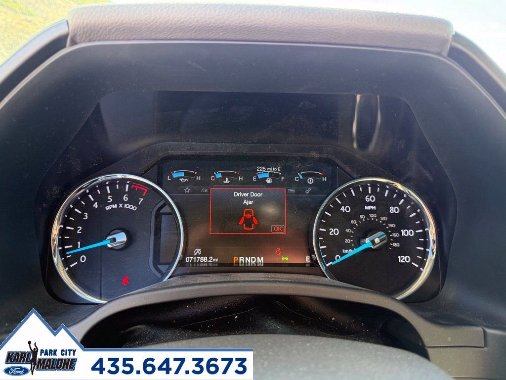 Used 2018 Ford Expedition Limited w/ Equipment Group 302A AWD/4WD image 18