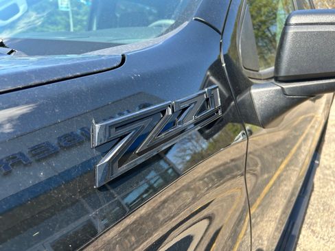 New 2026 Chevrolet Silverado 1500 Custom Trail Boss AWD/4WD image 5