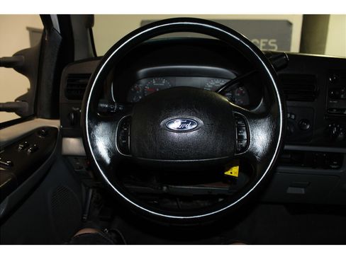 Used 2007 Ford F250 Lariat image 21