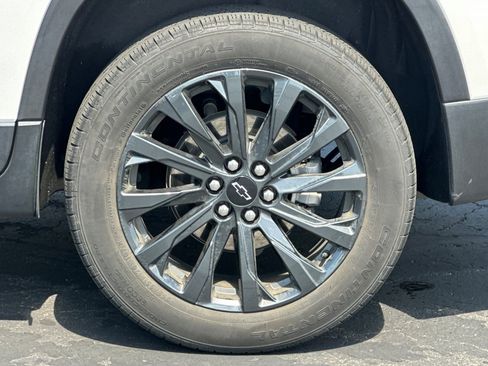 Used 2023 Chevrolet Traverse RS w/ LPO, Floor Liner Package AWD/4WD image 46