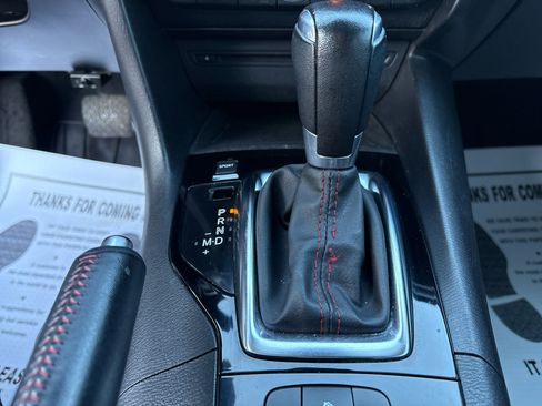 Used 2014 MAZDA MAZDA3 s Grand Touring w/ Technology Package image 23