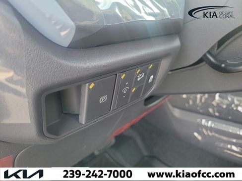 New 2027 Kia Seltos S FWD image 28