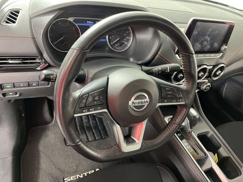 Used 2022 Nissan Sentra SR w/ Electronics Package image 27