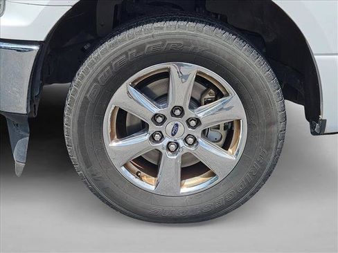 Used 2018 Ford F150 XLT w/ Equipment Group 301A Mid RWD image 14
