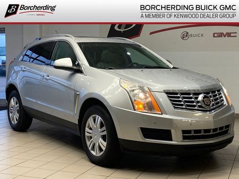 Used 2016 Cadillac SRX Luxury image 1