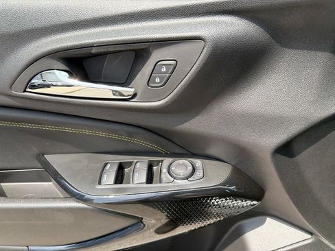 New 2026 Chevrolet Trax ACTIV w/ Sunroof Package FWD image 33