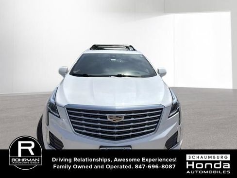 Used 2018 Cadillac XT5 Platinum AWD/4WD image 2